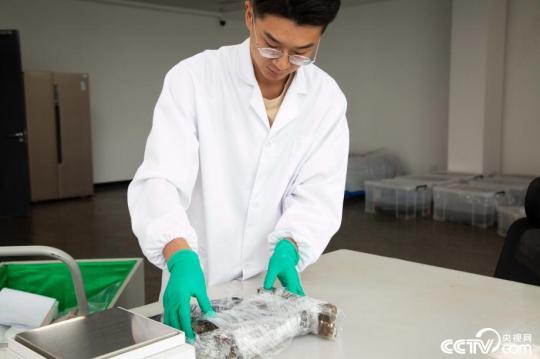 点击进入下一页