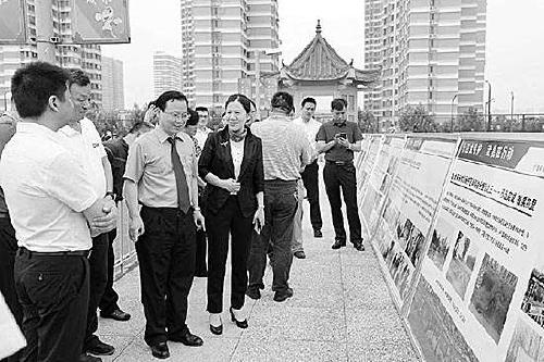 点击进入下一页