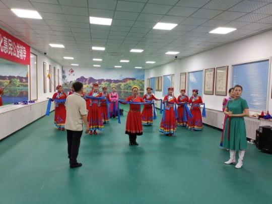 点击进入下一页