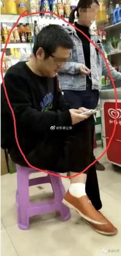 男子三月两度吃霸王餐被拘 警方:长期如此或犯罪