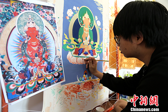 点击进入下一页