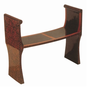 图1战国黑漆朱绘回旋纹几_b 图1战国黑漆朱绘回旋纹几_b