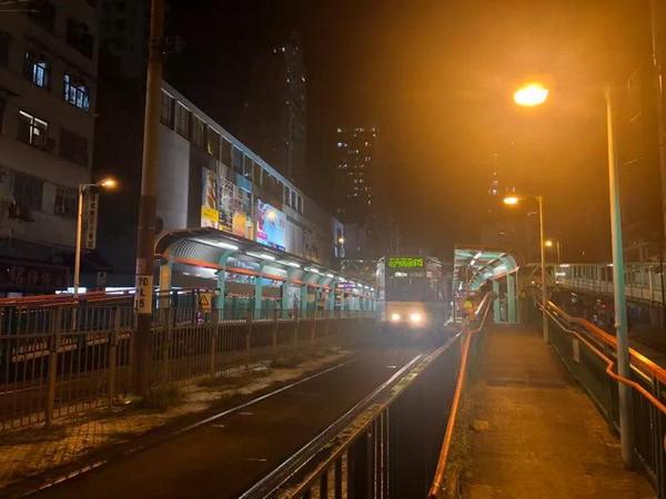 环时: 强大的国家机器为何治不了一小撮香港暴徒？