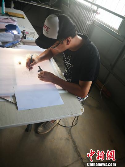 点击进入下一页