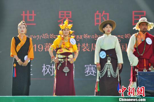 图为晋级复赛的参赛选手?！÷车ぱ?摄