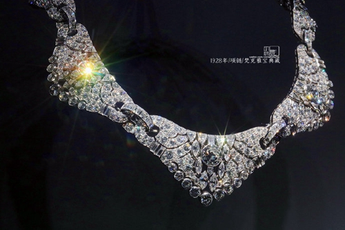 点击进入下一页