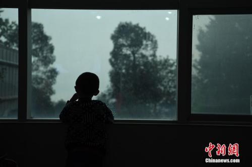 资料图 陈超 摄 图文无关 点击进入下一页