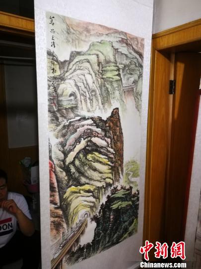 杜府仁作品《复兴之路》?！±钕?摄