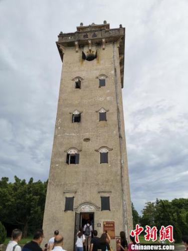 点击进入下一页