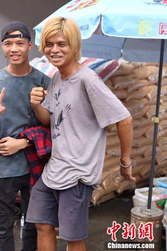 点击进入下一页