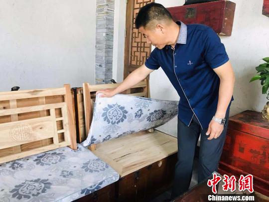 兰州有间“博物馆餐厅”：2000件老物件伴食客享“文化餐”