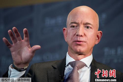 资料图片:贝佐斯 点击进入下一页