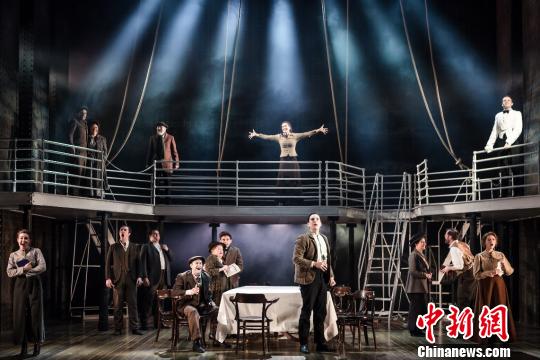 英文原版音乐剧《泰坦尼克号》精彩剧照 天桥艺术中心供图