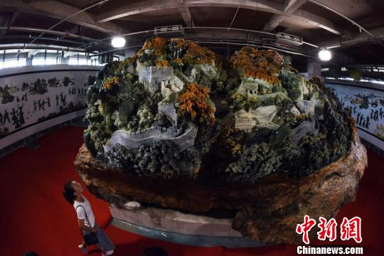 专家点评巨型玉雕长城：中国玉文化里程碑之作