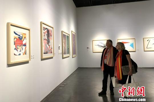 德国观众现场参展?！±钆迳?摄