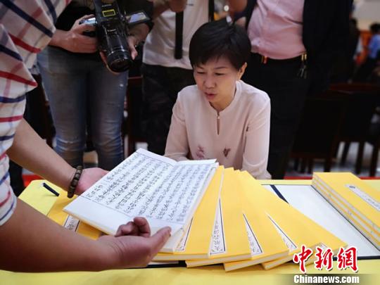 点击进入下一页