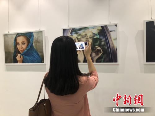 点击进入下一页