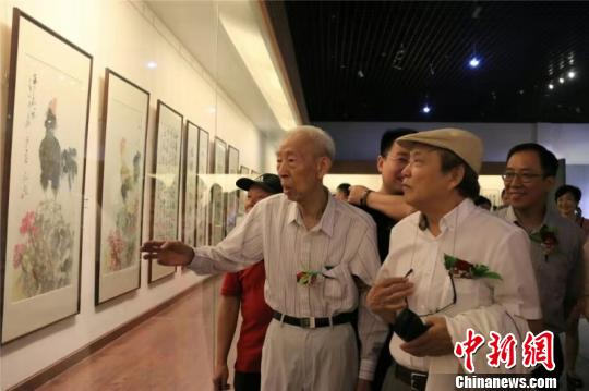 开幕式现场 吾群提供 摄