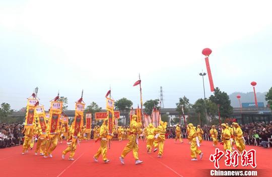 永康打罗汉 奚金燕 摄 永康打罗汉 奚金燕 摄