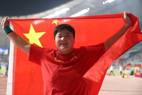 10月3日，巩立姣在第17届田径世锦赛上夺得女子铅球冠军。