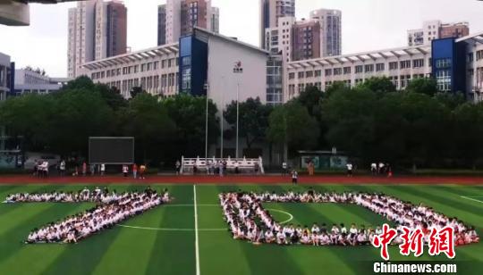 “70年70城联读”火热进行提倡“改变，从阅读开始”