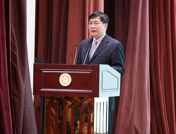 中罗建交70周年庆仪式很独特  ——中国-罗马尼亚纪念封成功揭幕