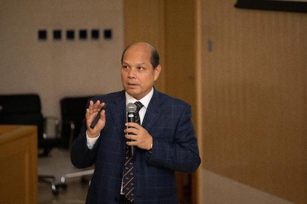 图3  国家体育总局训练局局长罗超毅谈妇女体育_爱奇艺