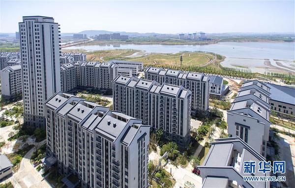 3  这是第七届世界军人运动会运动员村（4月17日摄）。新华社记者熊琦摄