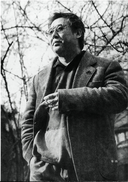 作家路遥。郑文华 摄 点击进入下一页