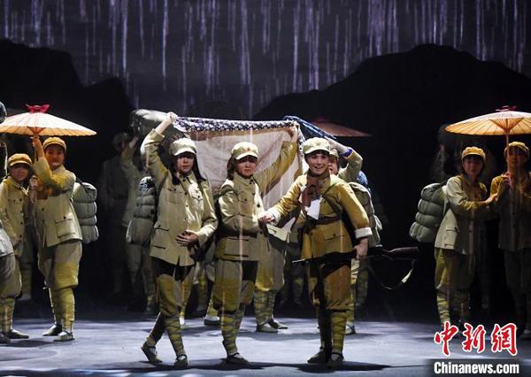 闽剧《生命》获得中宣部第十五届精神文明建设“五个一工程”优秀作品奖?！〖钦吡蹩筛?摄