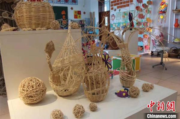 学生们的柳编作品 石洪宇 摄 学生们的柳编作品 石洪宇 摄