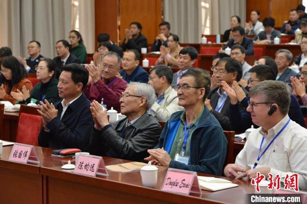 中外科学家云南澄江探讨寒武纪大爆发之谜