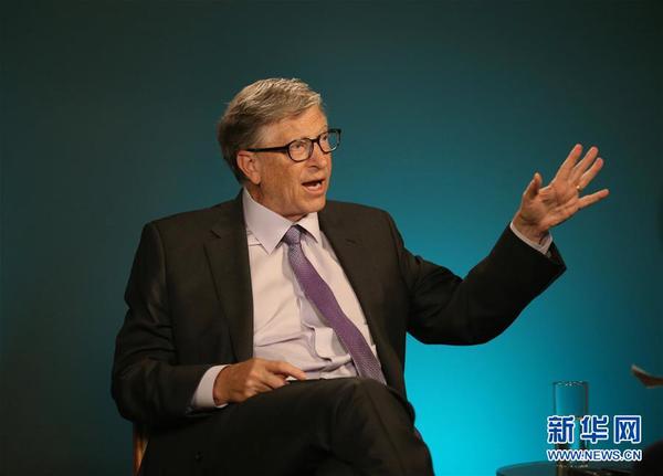 1     11月13日，在美国西雅图，比尔及梅琳达·盖茨基金会联席主席比尔·盖茨接受新华社记者专访。