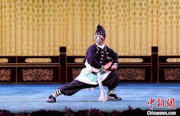 京剧《时迁盗甲》剧照。主办方供图