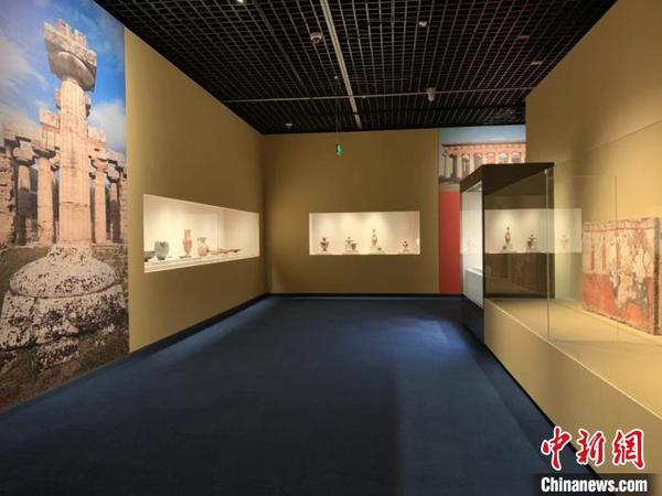 图为展览现场?！≡酪劳?摄