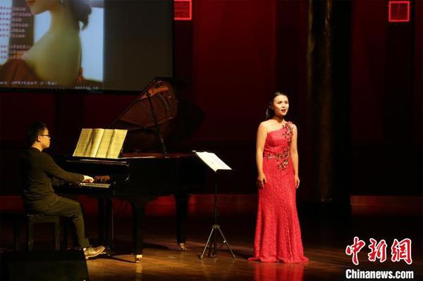 留俄女高音张颖专场音乐会在南昌举行：促进中俄音乐文化交流