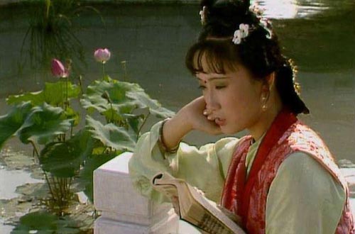 香菱学诗的提升路径与悖论性 香菱学诗的提升路径与悖论性