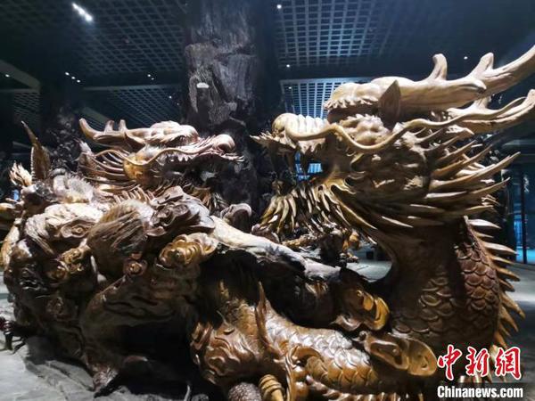 根雕作品 周禹龙 摄 根雕作品 周禹龙 摄