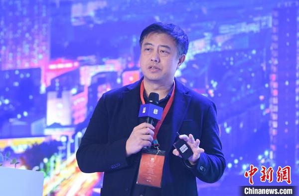 清华大学建筑学院副教授周榕作主题演讲?！⊥醺?摄