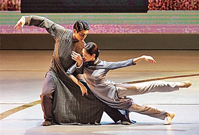 舞剧《永不消逝的电波》为何一票难求 舞剧《永不消逝的电波》为何一票难求