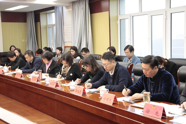 部分委员代表参加宣讲会 部分委员代表参加宣讲会