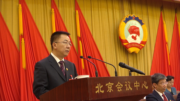 631GZ9NM.08_19_38_12.Still001 631GZ9NM.08_19_38_12.Still001