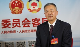 赵晓晨委员：“委员走基层”，为职工办实事