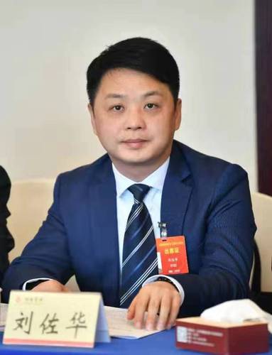 刘作华 刘作华
