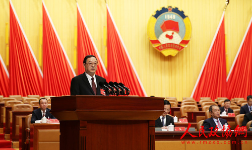 严可仕委员：政府投入并引导社会力量共同关注农村学前儿童教育3