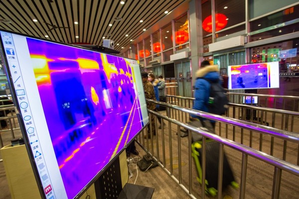 北京西站安装的红外固定测温仪 北京西站安装的红外固定测温仪