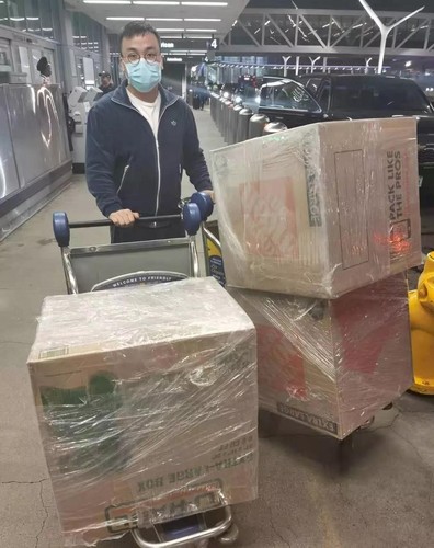 爱心穿越大西洋配图1 爱心穿越大西洋配图1