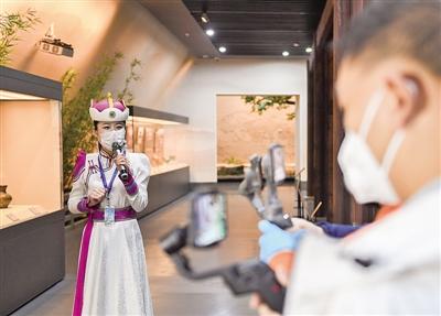 点击进入下一页