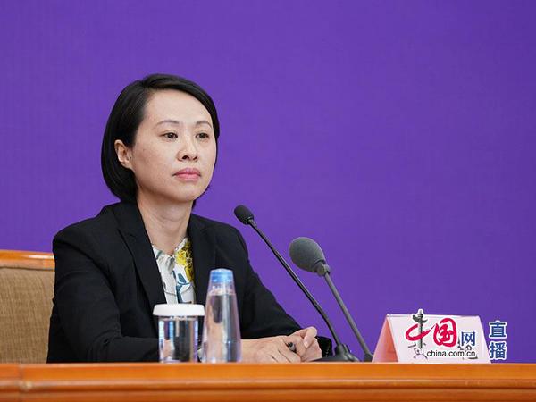 国务院扶贫办规划财务司司长黄艳 国务院扶贫办规划财务司司长黄艳