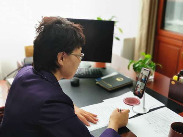 杜娟副主席在视频会议上讲话 杜娟副主席在视频会议上讲话